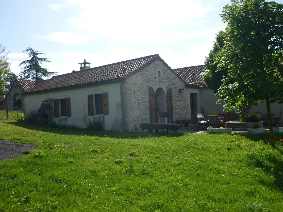 Holiday home Gite Des Frenes En Terrain Clos Millau