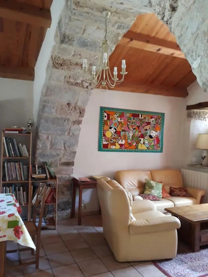 Gite Des Frenes En Terrain Clos Millau