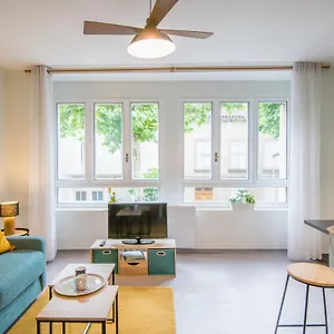 Appartement Cardabelle - Joli Appt Pour 2 Avec Parking Prive, Millau
