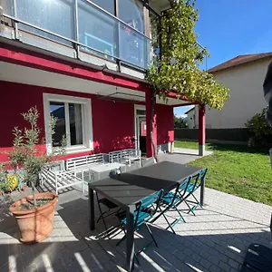 Apartment Maison Rouge, Millau